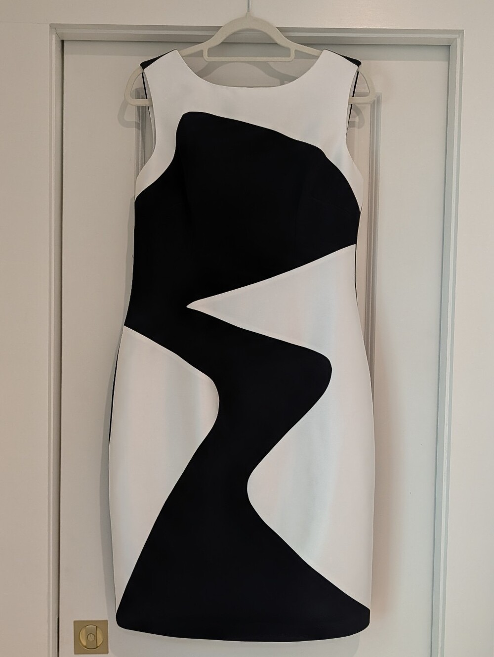 Theia Black & White Sculptural Mini Shift Dress Size 10